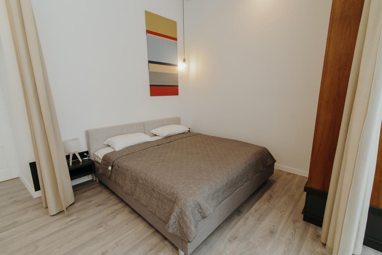 Apartment On Lesi Ukrainky Львов Экстерьер фото